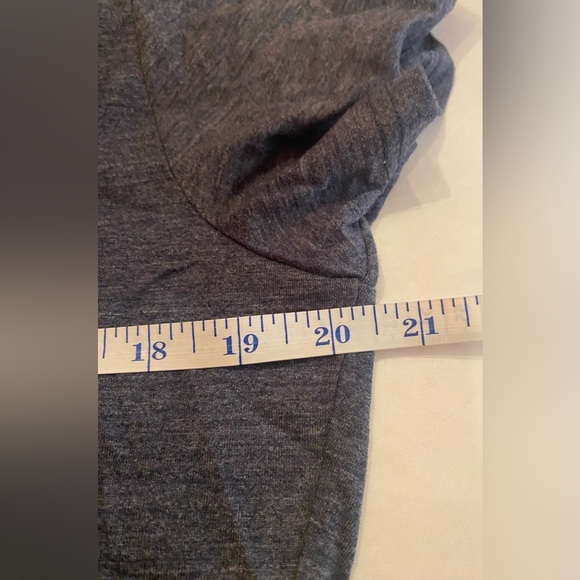 NWT Fanatics 2018 New York Yankees Star Wars Empire MLB Tee Ladies Size XL - Picture 5 of 6